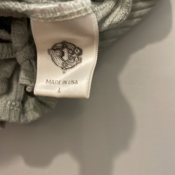 THE CLASSIC Green Lace up Back Halter Crop Top (L) - Picture 5 of 6